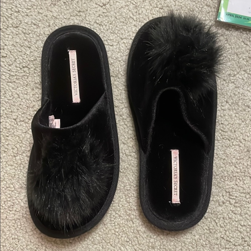 Victoria's Secret Black Plush Slippers